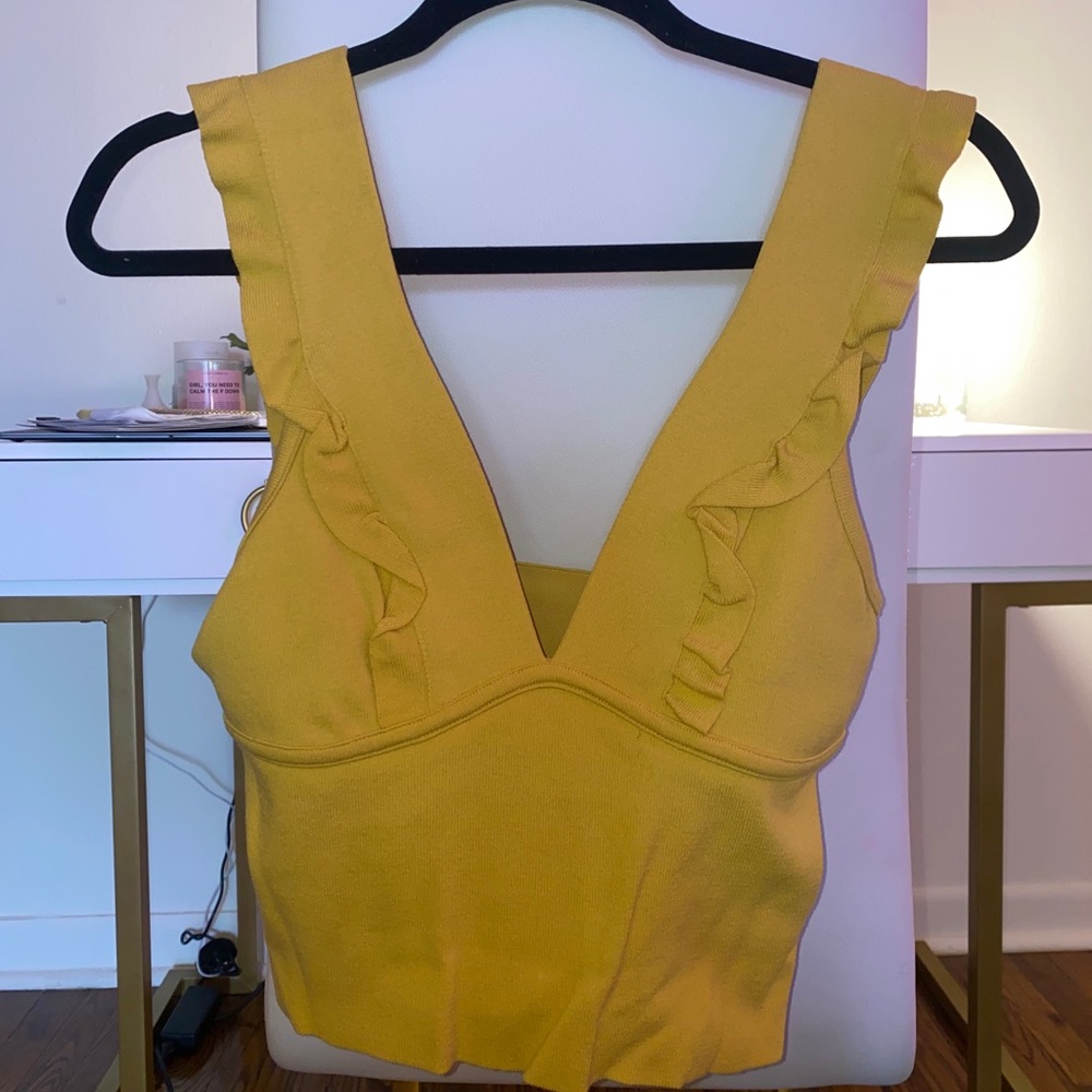 Crop yellow zara top